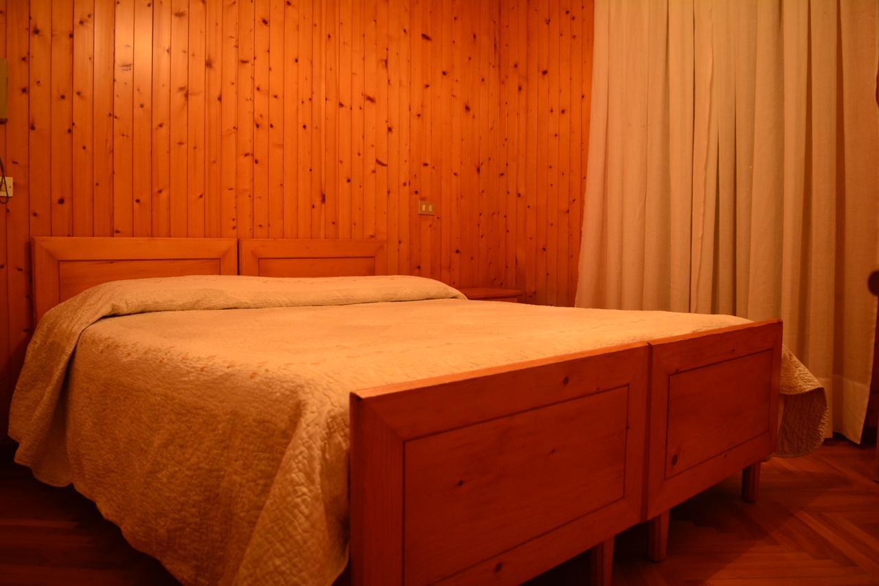 Albergo - B&B Alpina Premadio ภายนอก รูปภาพ